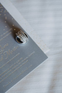 REAL WEDDING | Glitzy Glam + Starry Night in Illinois |Candace Sims Photography | Pretty Pear Bride