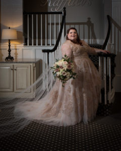 REAL WEDDING | Classic and Romantic Massachusetts Wedding | Stephen Sedman Photography | Pretty Pear Bride