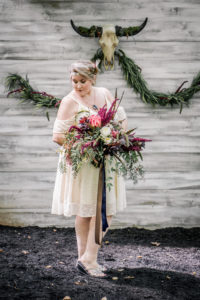 REAL WEDDING | Marsala and Navy Boho Vintage Wedding | Star Noir Photography | Pretty Pear Bride