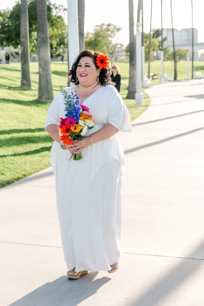 REAL WEDDING |Long Beach Lighthouse Elopement | Jessica Schilling Photography | Pretty Pear Bride 