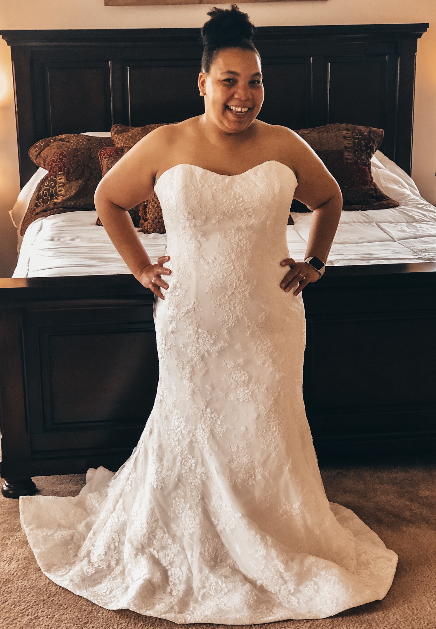 PLANNING | Top 10 Tips to Try On Your Plus Size Wedding Dress at Home ...