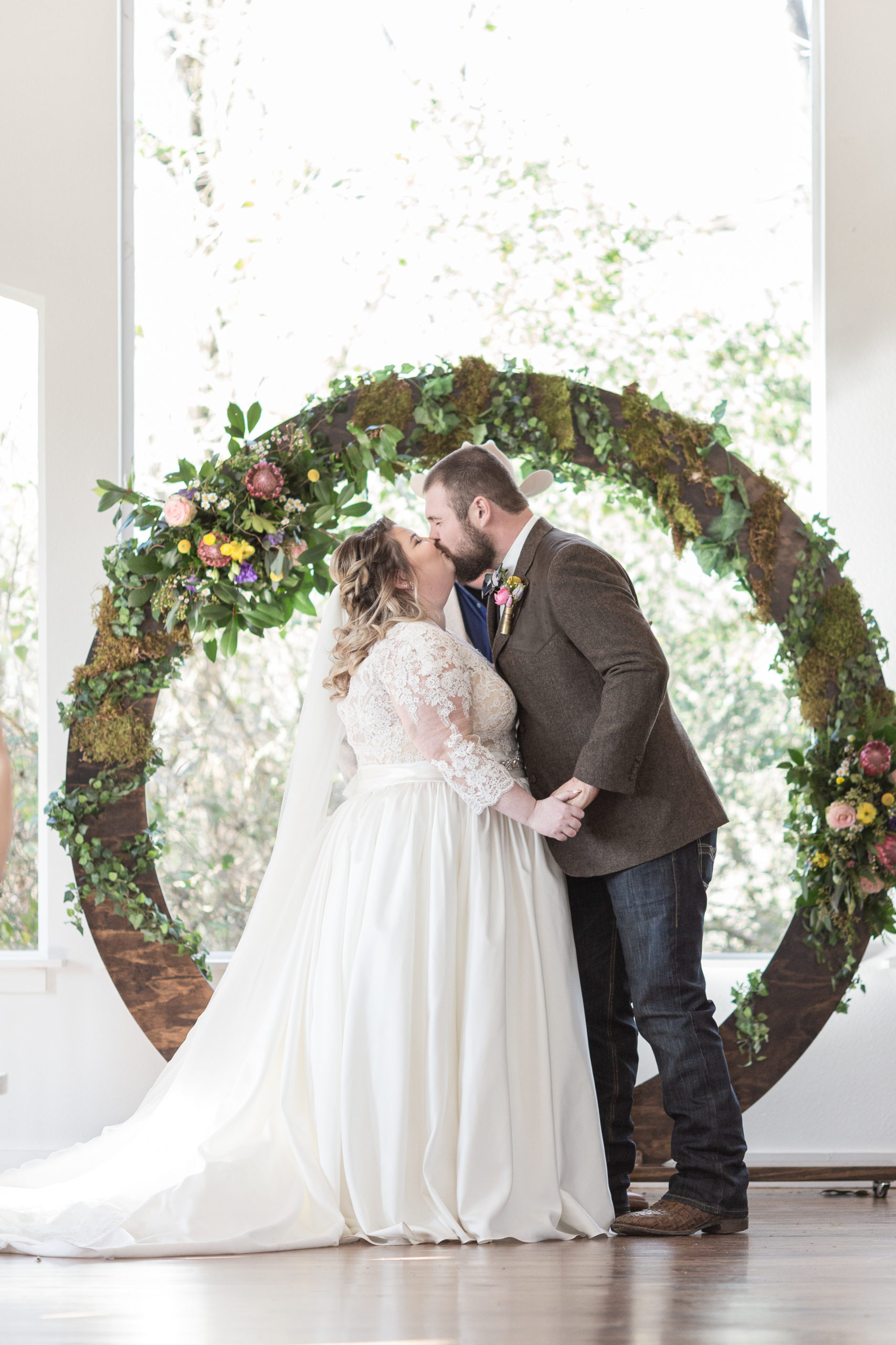 Real Wedding | Woodland Wonderland | C. Baron Photography | Pretty Pear Bride