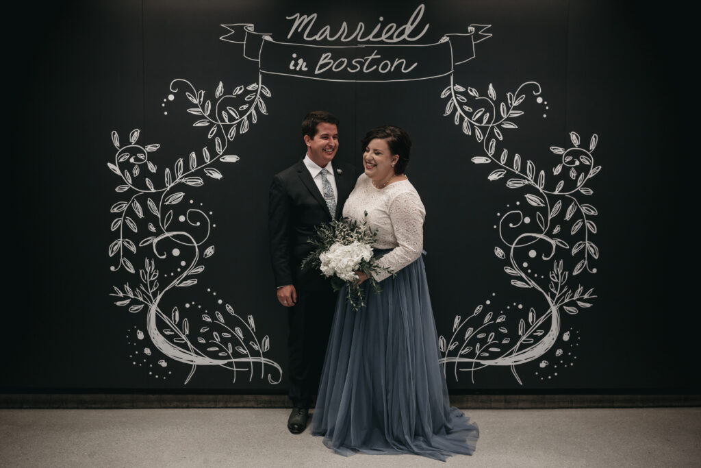 Real Wedding | Boston City Hall Wedding | Abigail Jean Photography | Pretty Pear Bride