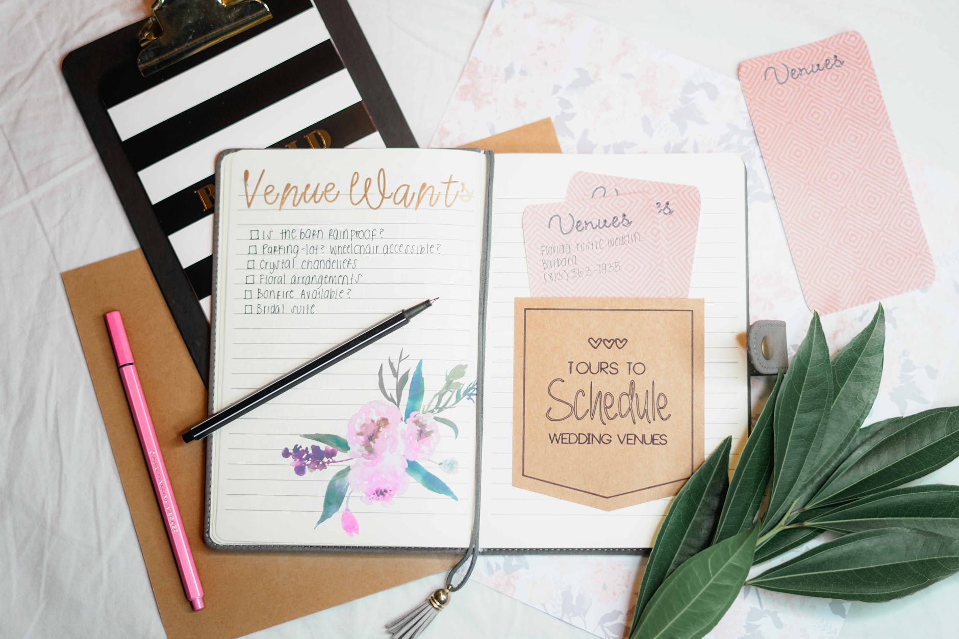 Hacks To Stay Organized When Planning A Wedding
