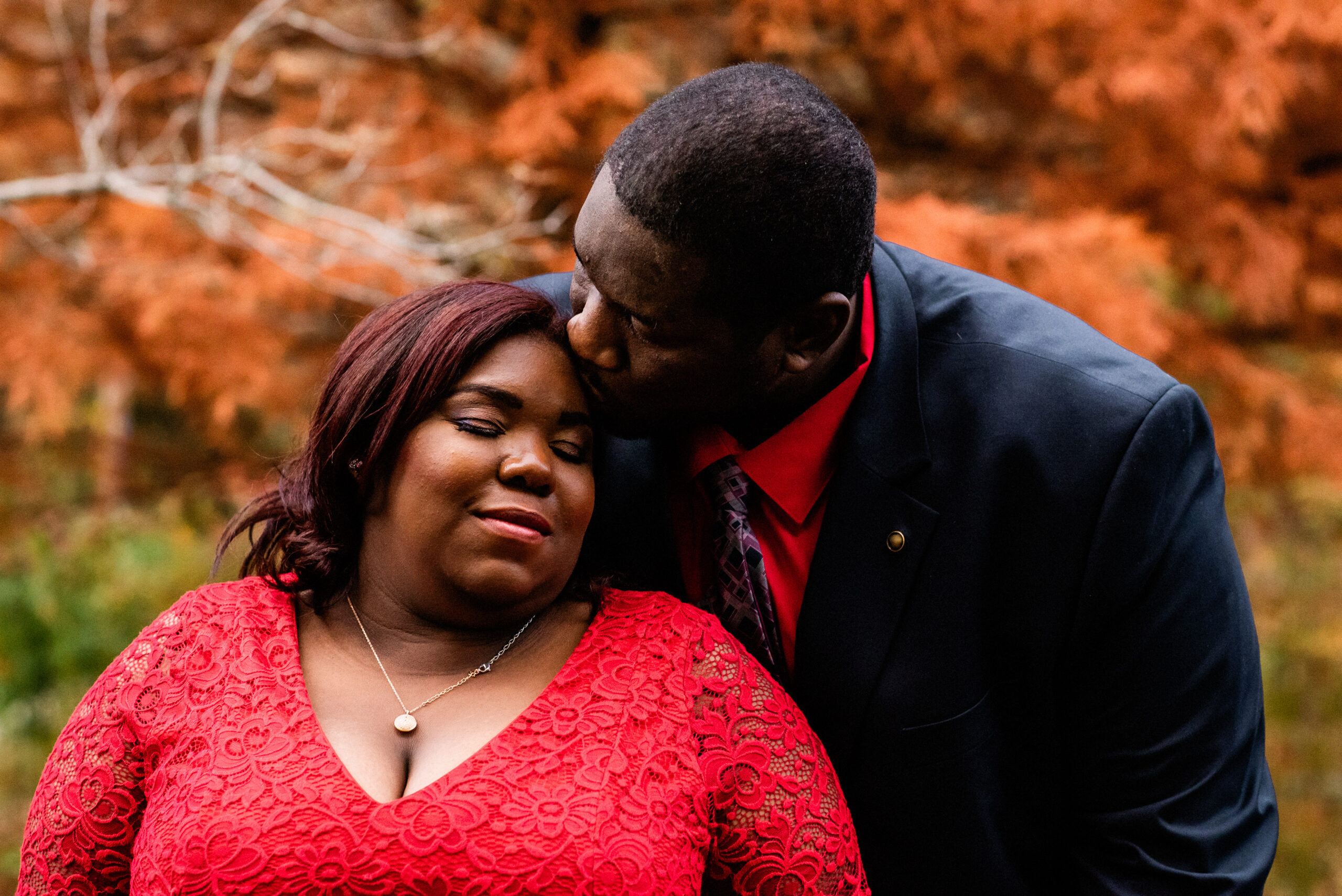 Black and Red Engagement Session in Pennsylvania | Pretty Pear Bride