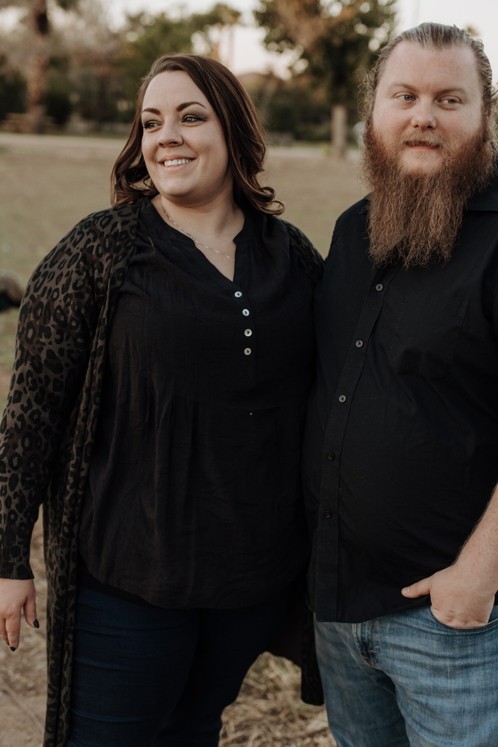 Plus Size Engagement | Victorian Vibe Engagement Session | Megan Decker Photography | Pretty Pear Bride