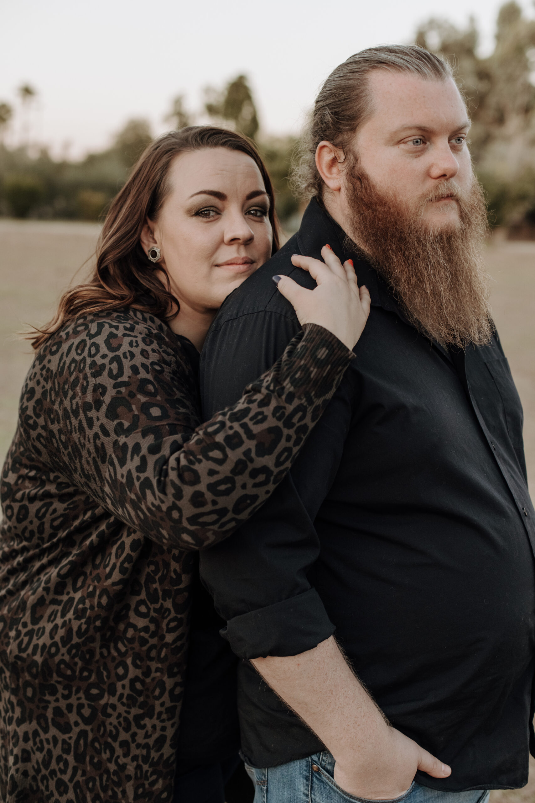 Plus Size Engagement | Victorian Vibe Engagement Session | Megan Decker Photography | Pretty Pear Bride