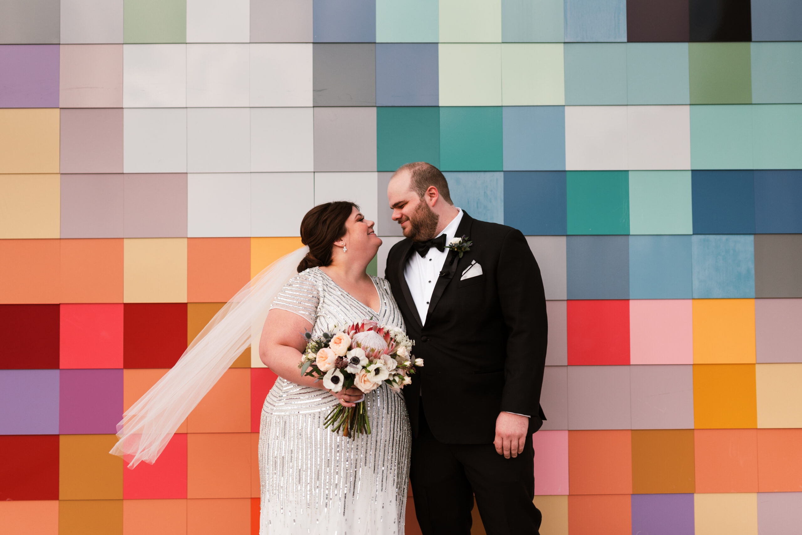 Glam and Sophisticated Denver Wedding at Halcyon Hotel | Pretty Pear Bride