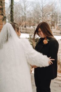 Boho Details Meet Amazing Florals in St. Louis Wedding | Pretty Pear Bride