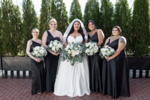 Timeless Plus Size Black and White New York Wedding | Pretty Pear Bride