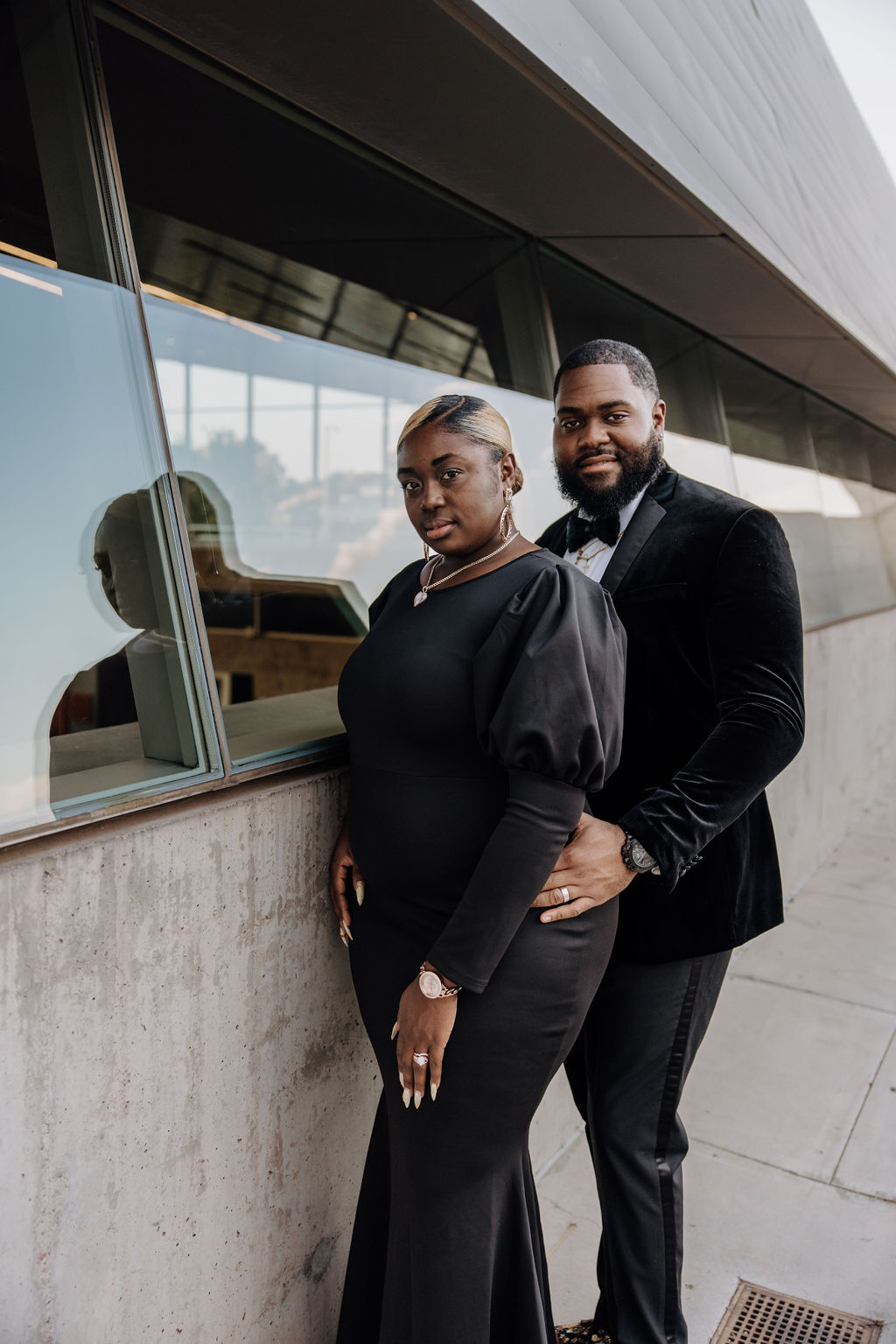 Modern and Elegant Plus Size Power Couple Engagement Session | Pretty Pear Bride