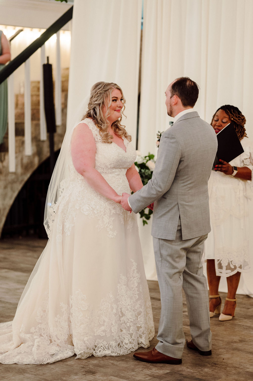 plus size bride, plus size wedding, florida plus size bride, plus size wedding dress