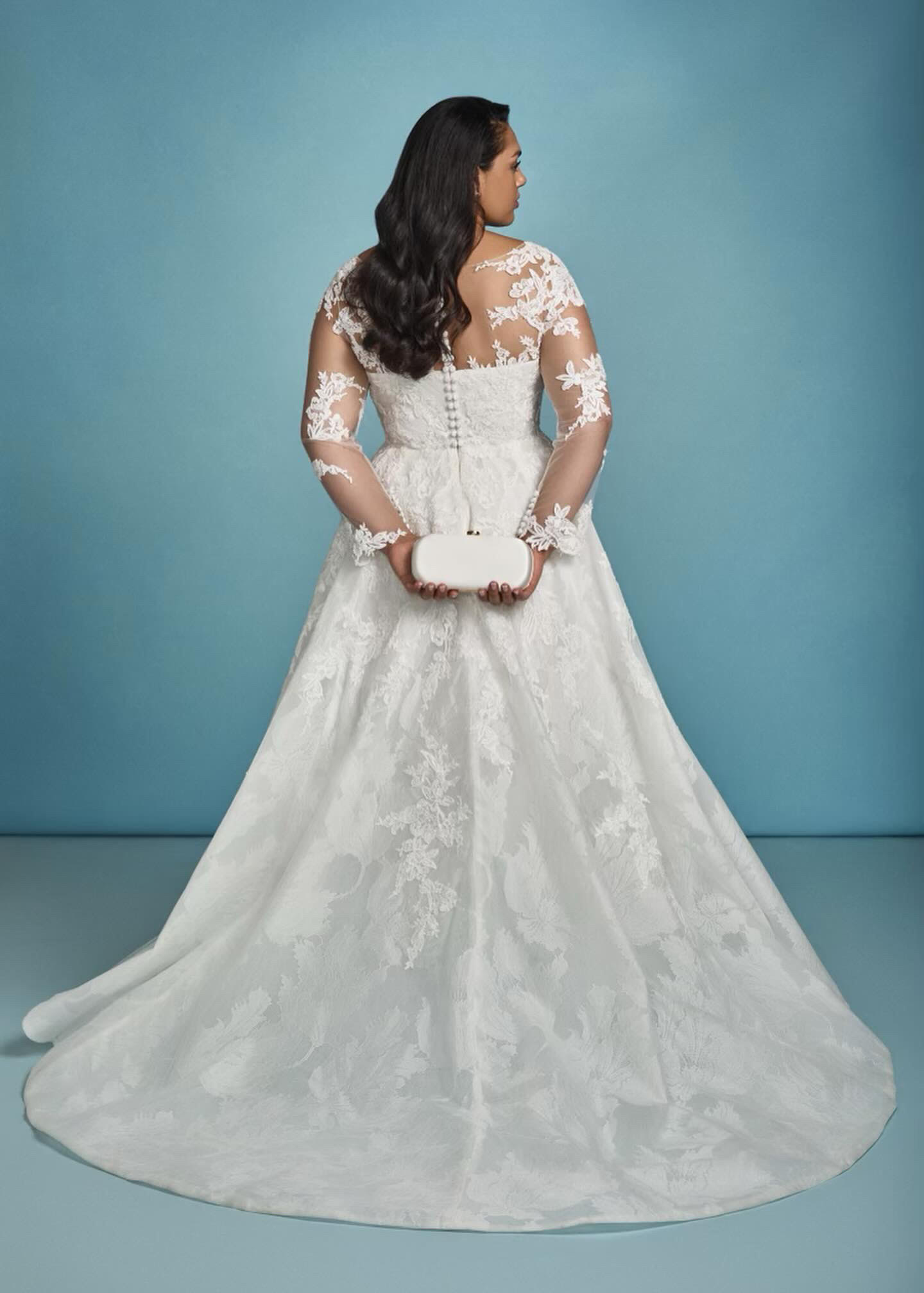 The Bella Rosa Collection: Timeless Elegance for the Plus-Size Bride | Pretty Pear Bride