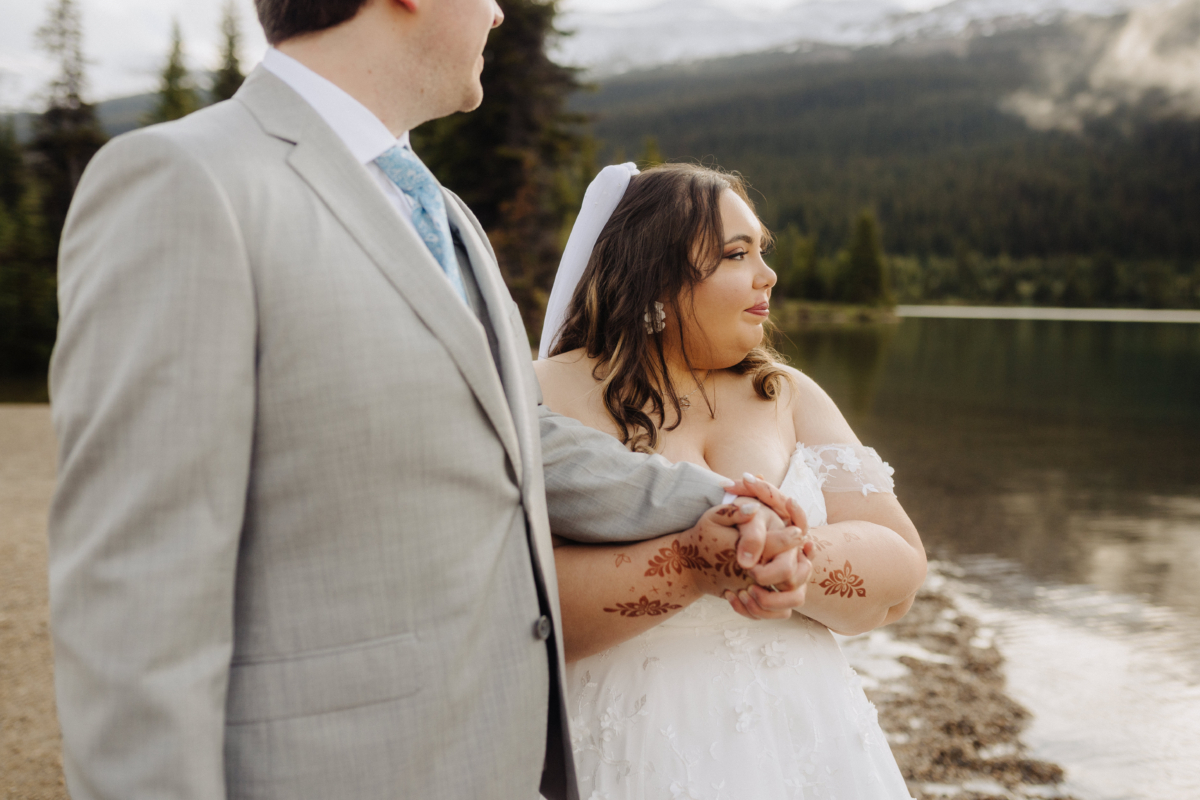 plus size bride