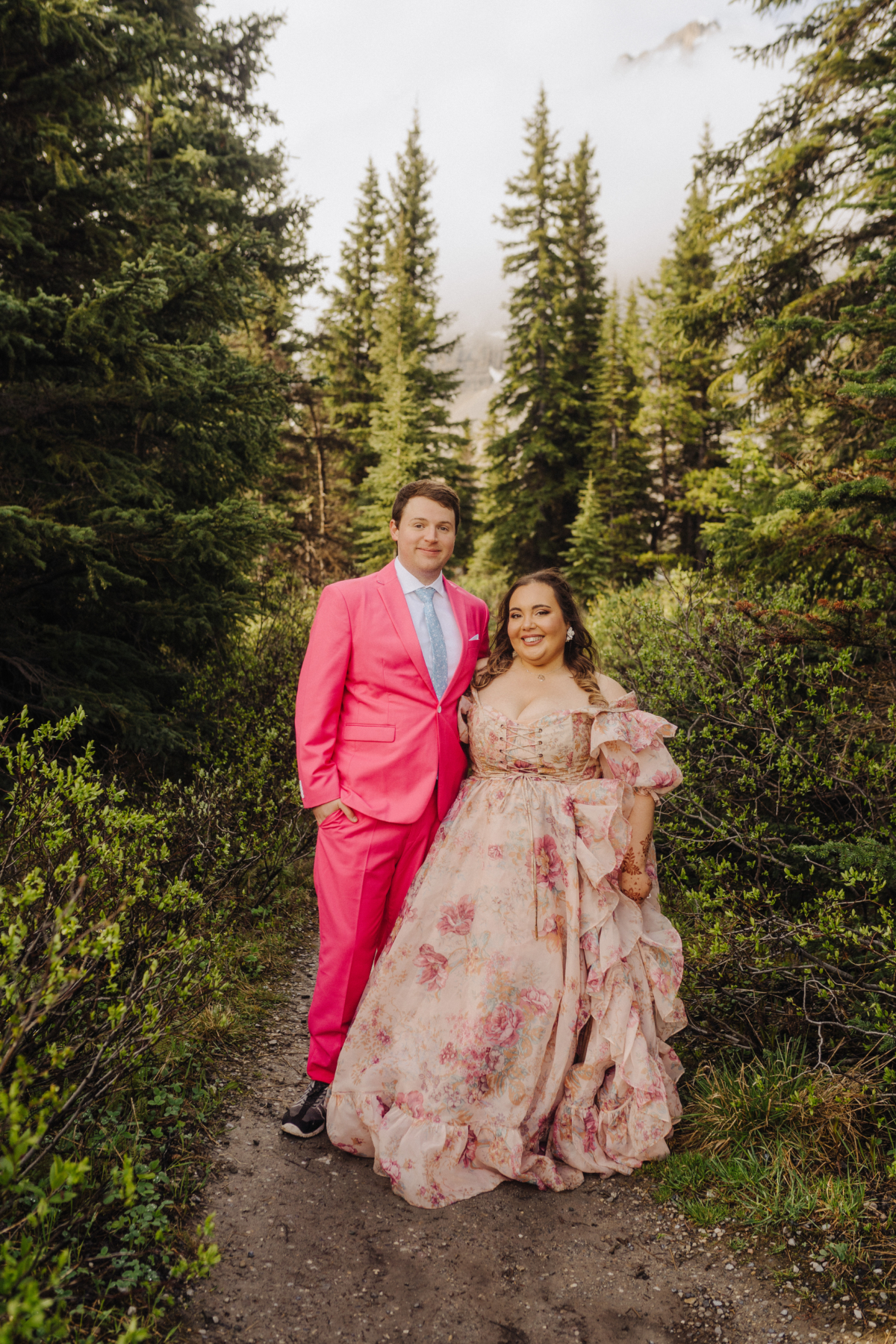 plus size bride