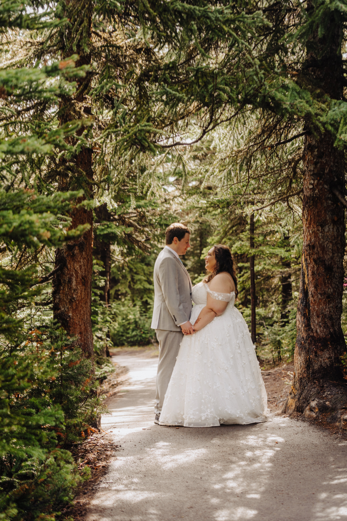 plus size bride
